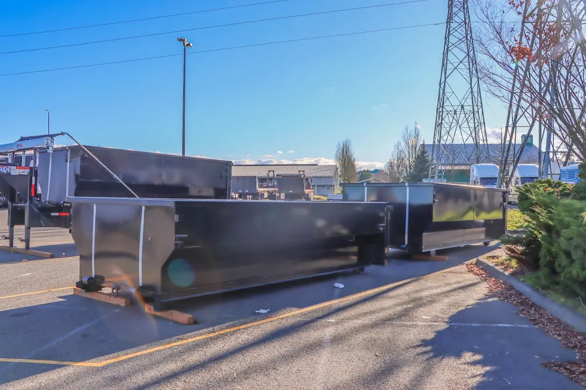 Professional dumpster rental and junk removal service in Oelwein