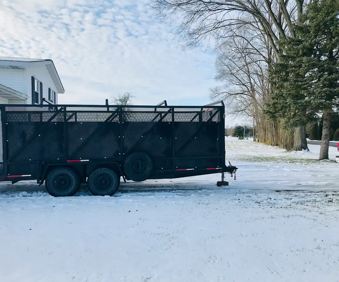 8 Yard Dumpster Rental in Oelwein, IA